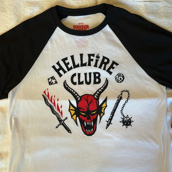 Stranger Things Tee - Picture 2 of 4